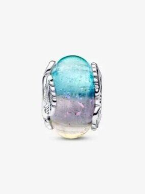 ✅NWT Pandora Multicolour Murano Glass & Curved Feather Charm